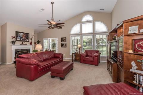2340 Jade Ln, Fort Mill, SC 29708 photo 10