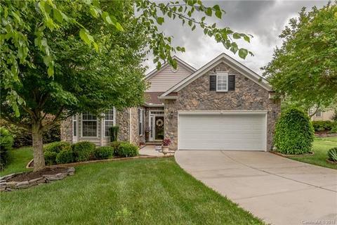 2340 Jade Ln, Fort Mill, SC 29708 photo 1