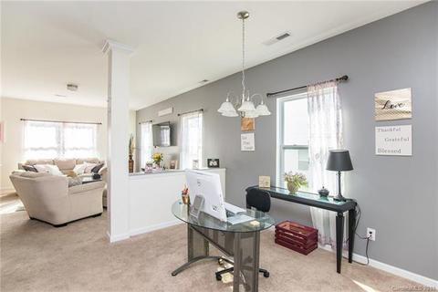 2421 Grinstead Ct, Clover, SC 29710 photo 5