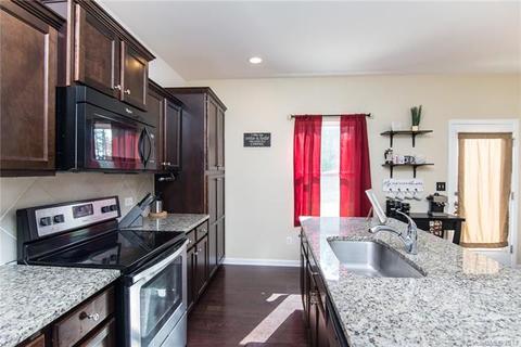 2421 Grinstead Ct, Clover, SC 29710 photo 15