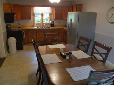 2553 Farmbrook Ln, Crouse, NC 28033 photo 5