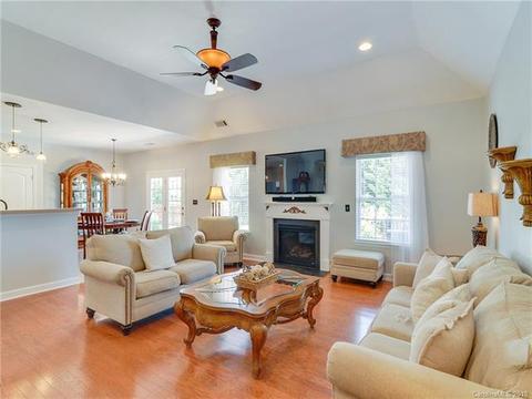 2139 Blue Iris Dr, Matthews, NC 28104 photo 13