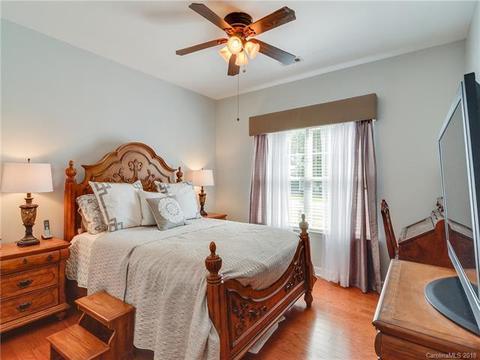2139 Blue Iris Dr, Matthews, NC 28104 photo 9
