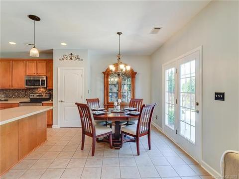 2139 Blue Iris Dr, Matthews, NC 28104 photo 16