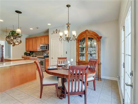 2139 Blue Iris Dr, Matthews, NC 28104 photo 17