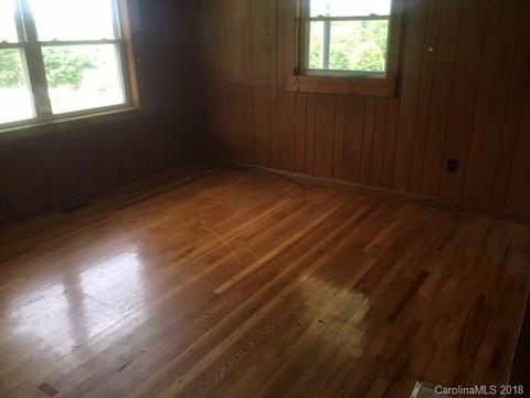 496 Mcclain Rd, Hiddenite, NC 28636 photo 12