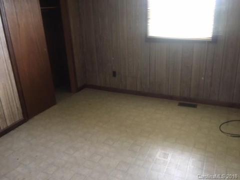 496 Mcclain Rd, Hiddenite, NC 28636 photo 9