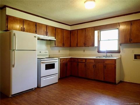 706 Ledbetter Rd, Spindale, NC 28160 photo 10