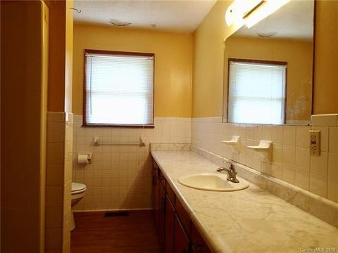 706 Ledbetter Rd, Spindale, NC 28160 photo 9
