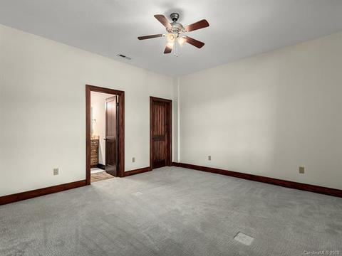 138 Sandy Bottoms Dr, Clyde, NC 28721 photo 19