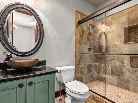 138 Sandy Bottoms Dr, Clyde, NC 28721 photo 15
