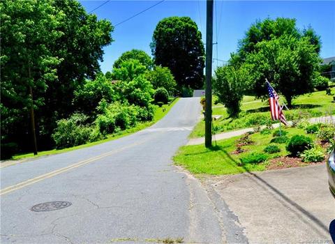 669 E Oak St, Marion, NC 28752 photo 29