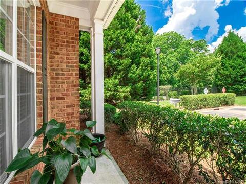 437 Eberle Way, Matthews, NC 28105 photo 2