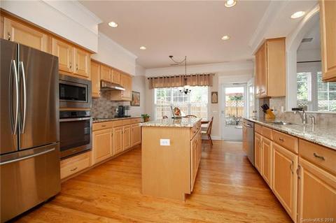 437 Eberle Way, Matthews, NC 28105 photo 11