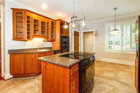 33 Clock Tower Ln, Brevard, NC 28712 photo 10