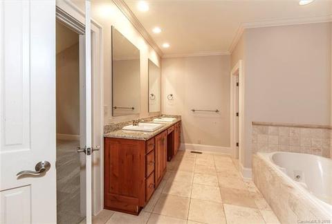33 Clock Tower Ln, Brevard, NC 28712 photo 14