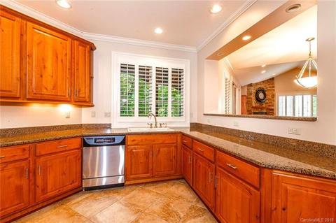 33 Clock Tower Ln, Brevard, NC 28712 photo 9