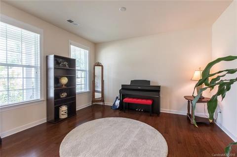 2086 Feldspar Dr, Davidson, NC 28036 photo 3