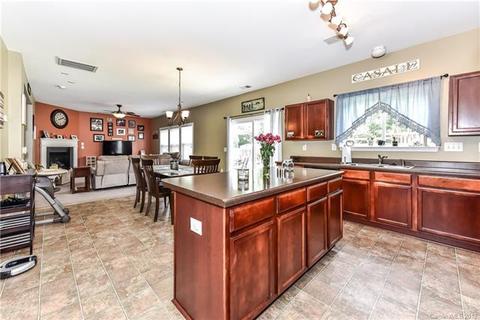 301 Annaberg Ln, Monroe, NC 28110 photo 8