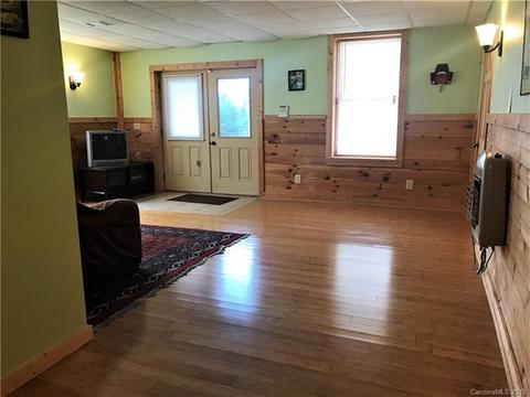 341 Woodpecker Rd, Purlear, NC 28665 photo 13