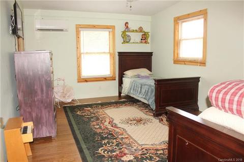 214 Huffman Rd, Clyde, NC 28721 photo 17