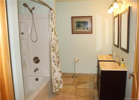 214 Huffman Rd, Clyde, NC 28721 photo 18
