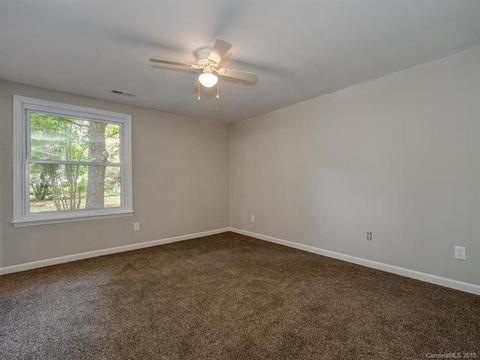 12119 Mapleton Rd, Charlotte, NC 28273 photo 9