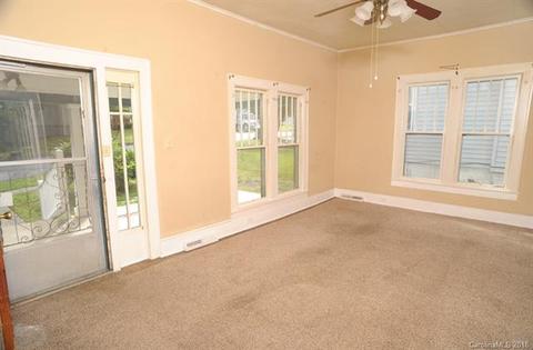 209 Eighth St, Spencer, NC 28159 photo 3