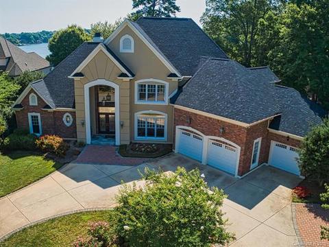 19100 Peninsula Point Dr, Cornelius, NC 28031 photo 1
