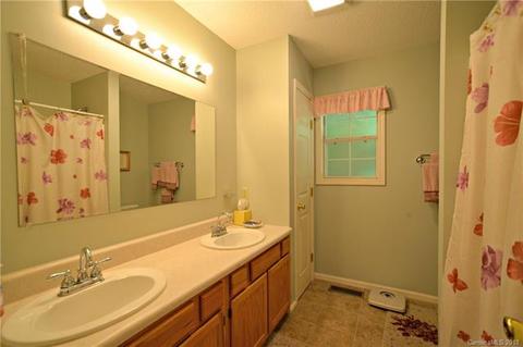 299 Fox Trace Dr, Sylva, NC 28779 photo 13