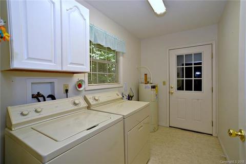299 Fox Trace Dr, Sylva, NC 28779 photo 6