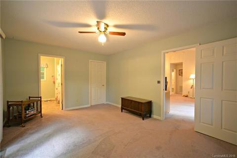 299 Fox Trace Dr, Sylva, NC 28779 photo 12