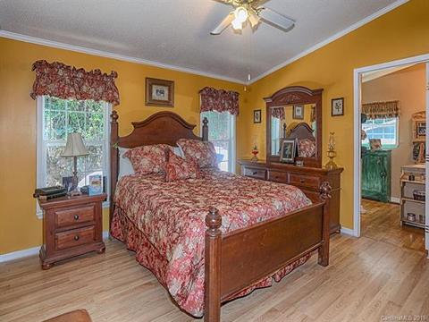 157 Cascade Mountain Dr, Canton, NC 28716 photo 14