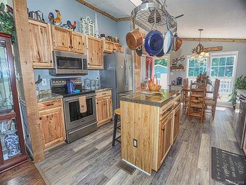 157 Cascade Mountain Dr, Canton, NC 28716 photo 11