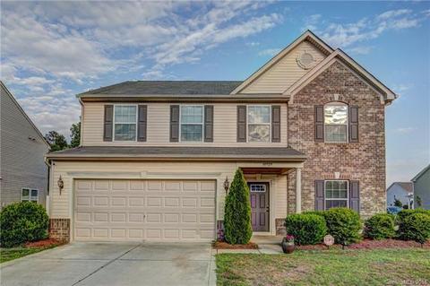 10929 Kingsview Dr, Davidson, NC 28036 photo 1