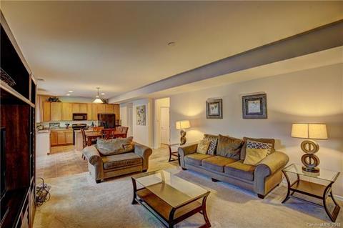 10929 Kingsview Dr, Davidson, NC 28036 photo 13