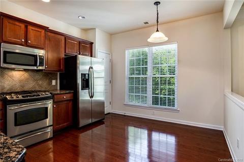 643 Sixth Baxter Xing, Fort Mill, SC 29708 photo 5