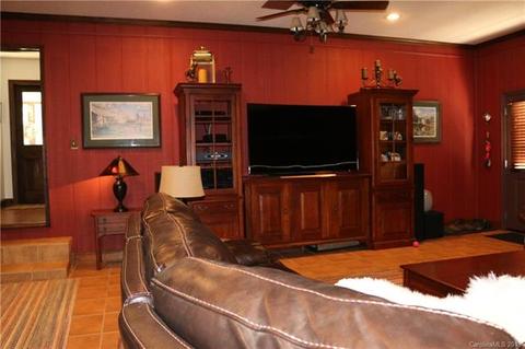 1274 Blacksnake Rd, Stanley, NC 28164 photo 9