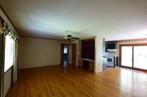 1013 Forest Dr, Lancaster, SC 29720 photo 16