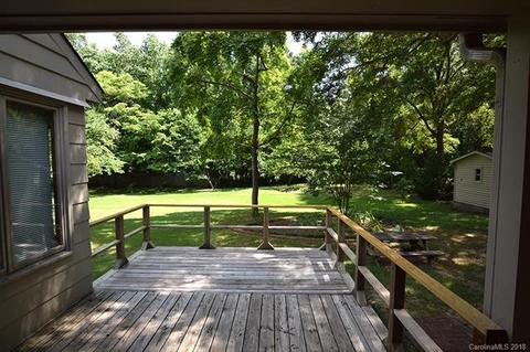 1013 Forest Dr, Lancaster, SC 29720 photo 23