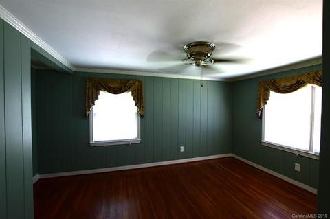 1013 Forest Dr, Lancaster, SC 29720 photo 14
