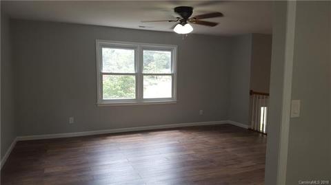 5087 Springhaven Dr, Conover, NC 28613 photo 9