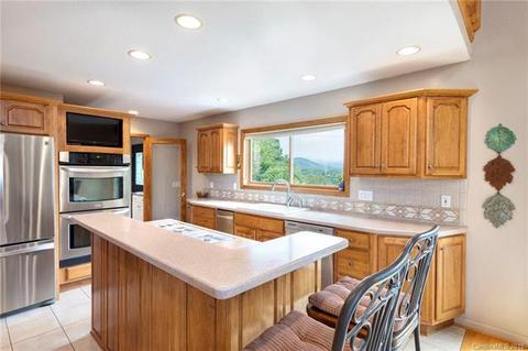 128 Brancer Dr, Mars Hill, NC 28754 photo 9