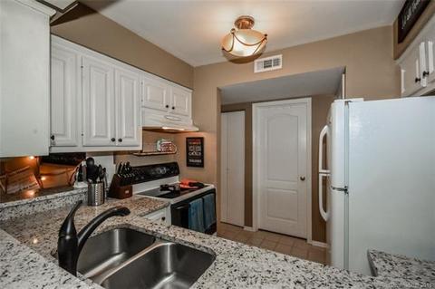 215 Northwest Dr, Davidson, NC 28036 photo 8