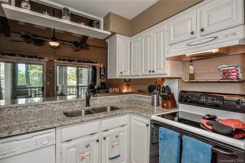 215 Northwest Dr, Davidson, NC 28036 photo 6