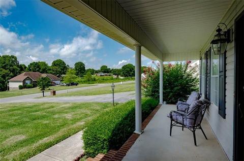 2754 Judea Dr, Conover, NC 28613 photo 4