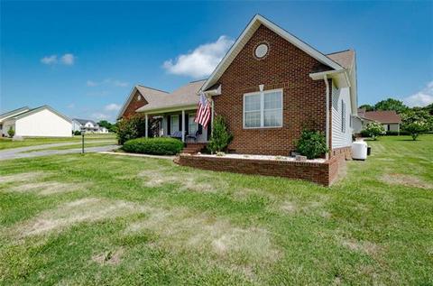 2754 Judea Dr, Conover, NC 28613 photo 5