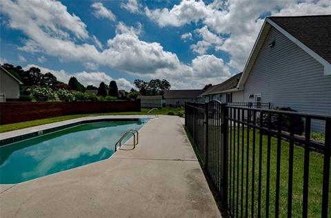 2754 Judea Dr, Conover, NC 28613 photo 10