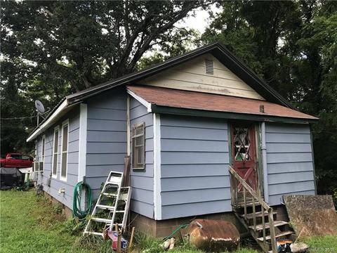 501 3rd St, Stanley, NC 28164 photo 3