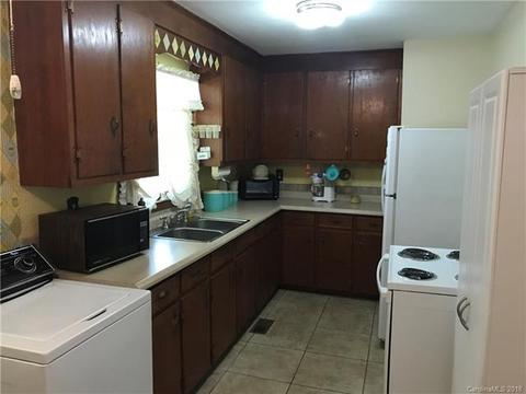 2203 Ashcraft Ave, Monroe, NC 28110 photo 3